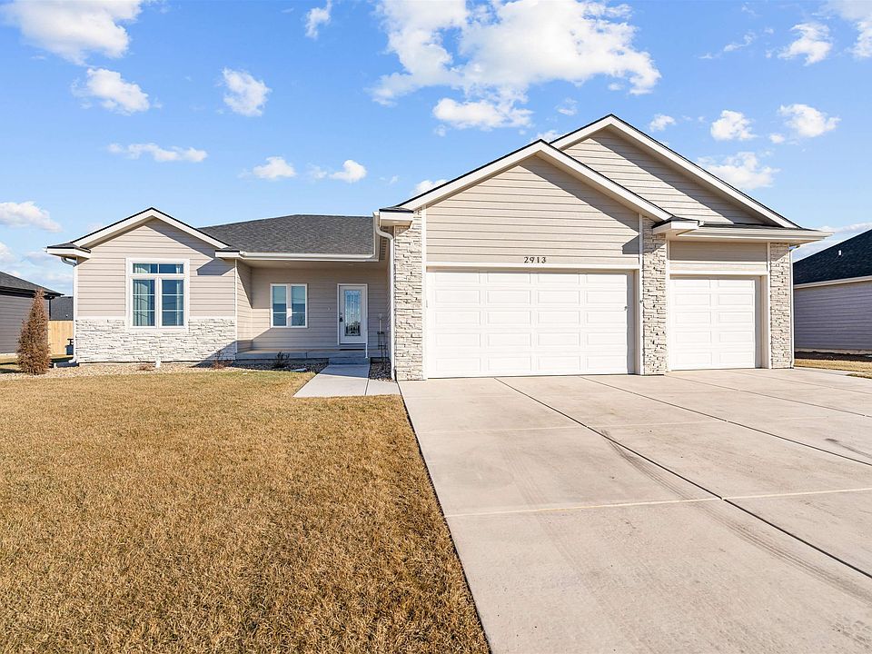 1st image of 2913 Crystal Lake Dr