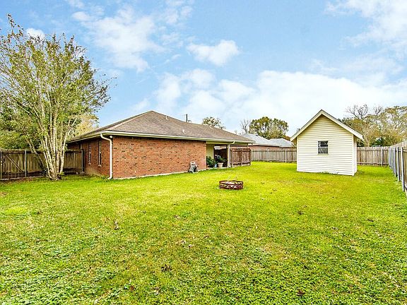 5th image of 199 Lee Dr