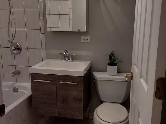 5th image of 4707 N Virginia Ave