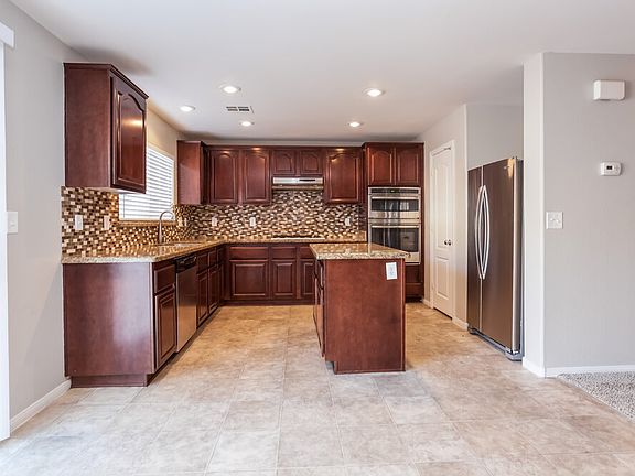 4th image of 4221 Cape Eagle Ave