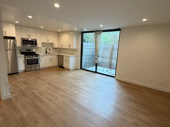 Bellagio Apartments, 11746 Bellagio Rd #2de24ce69, Los Angeles, CA 90049