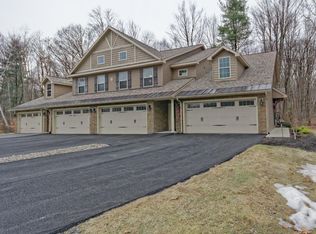 139 Homestead Ct, Rotterdam, NY 12306