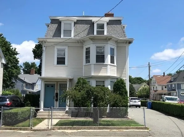 26-28 Newton St, Waltham, MA 02453