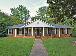 3219 Pensby Rd, Winston Salem, NC 27106