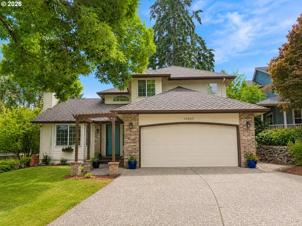 10625 SW Oriole Cir, Beaverton, OR 97007