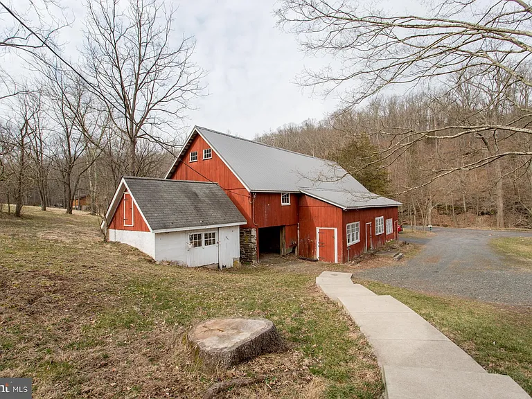 120 Tabor Rd — Photo 19
