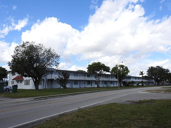 2nd image of 20310 NE 2nd Avenue #K16