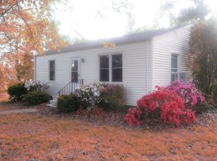 1366 Merry Point Rd, Lancaster, VA 22503