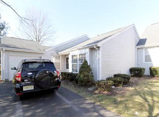 146 Picadilly Pl, Somerset, NJ 08873