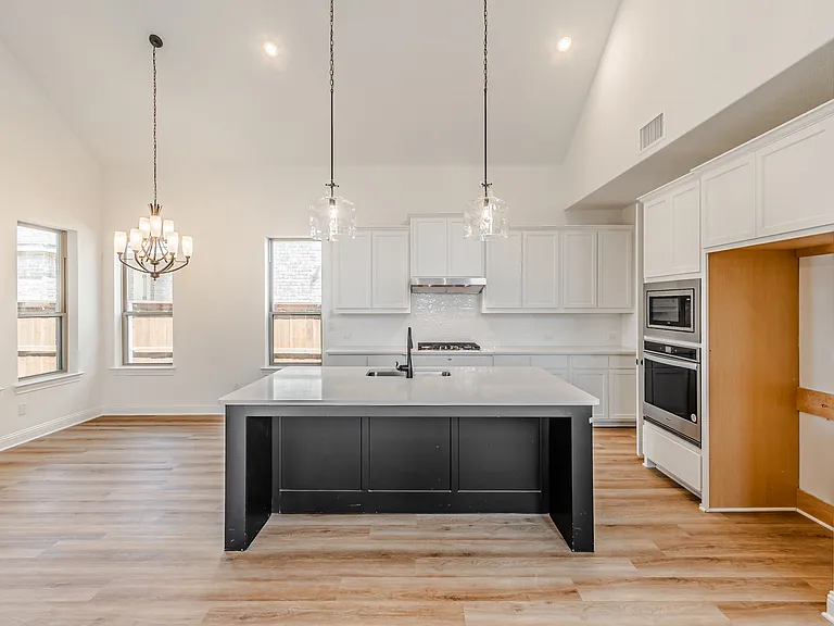 3125 Casa Blanca St — Photo 12