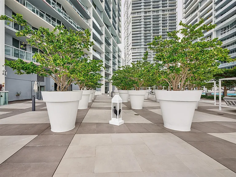 495 Brickell Ave #4506 — Photo 7
