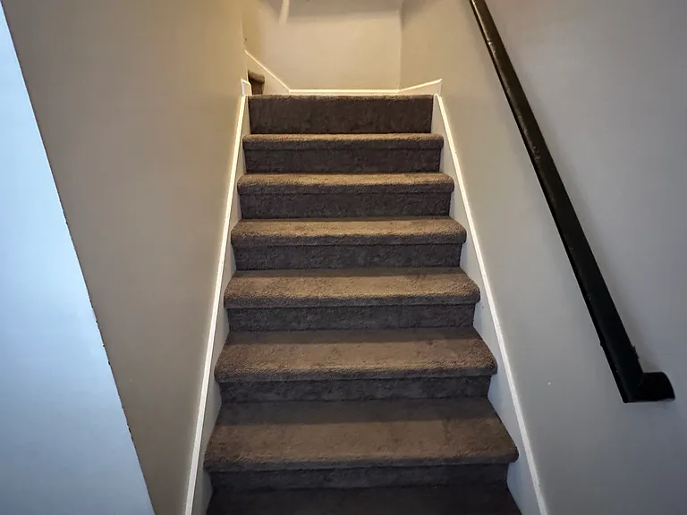 124 Avalon Dr — Photo 5