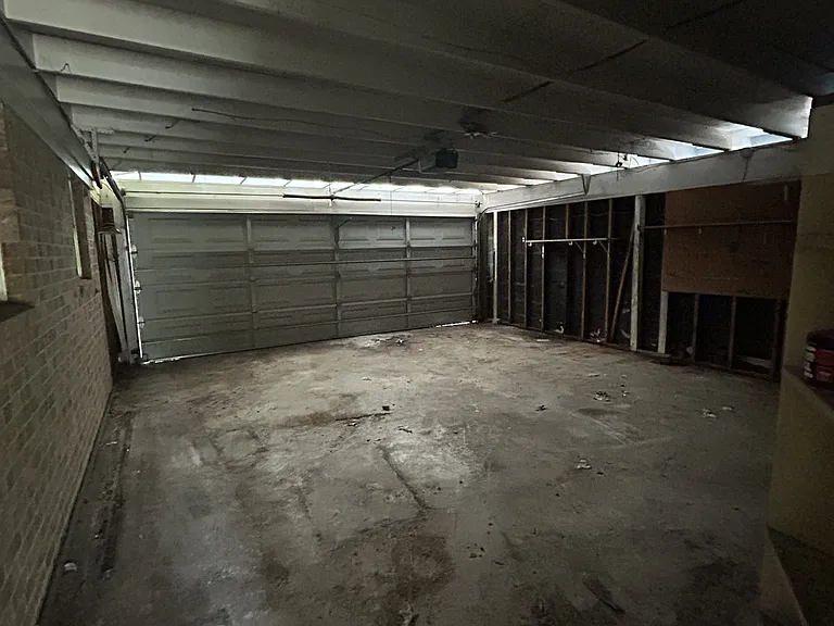 1001 Bert Kouns Industrial Loop — Photo 14