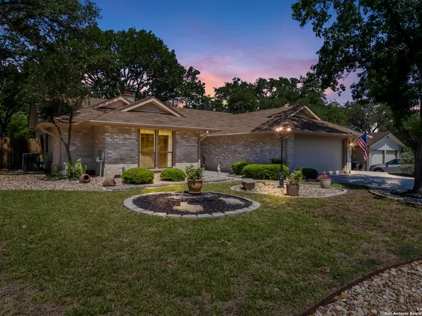 14611 Green Oaks Woods, San Antonio, TX 78249