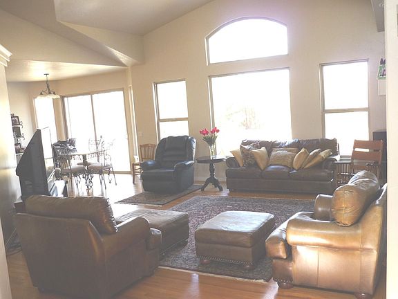 Exquisite Great Room