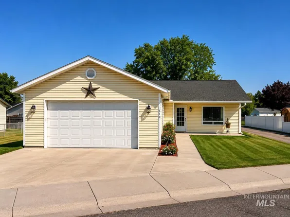 110 Knob St, Wendell, ID 83355