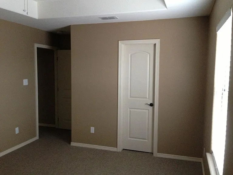 418 Rock Cir — Photo 4