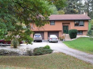 24 Fulton Rd, Canonsburg, PA 15317