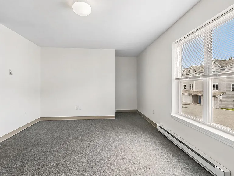 Chestnut Townhomes — Photo 16