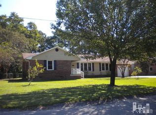 5619 Wood Ridge Rd, Wilmington, NC 28409