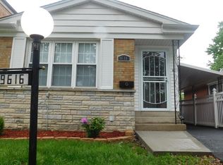 9616 S Parnell Ave, Chicago, IL