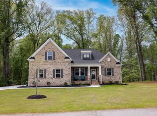 209 Eagles View Dr, Seneca, SC 29678