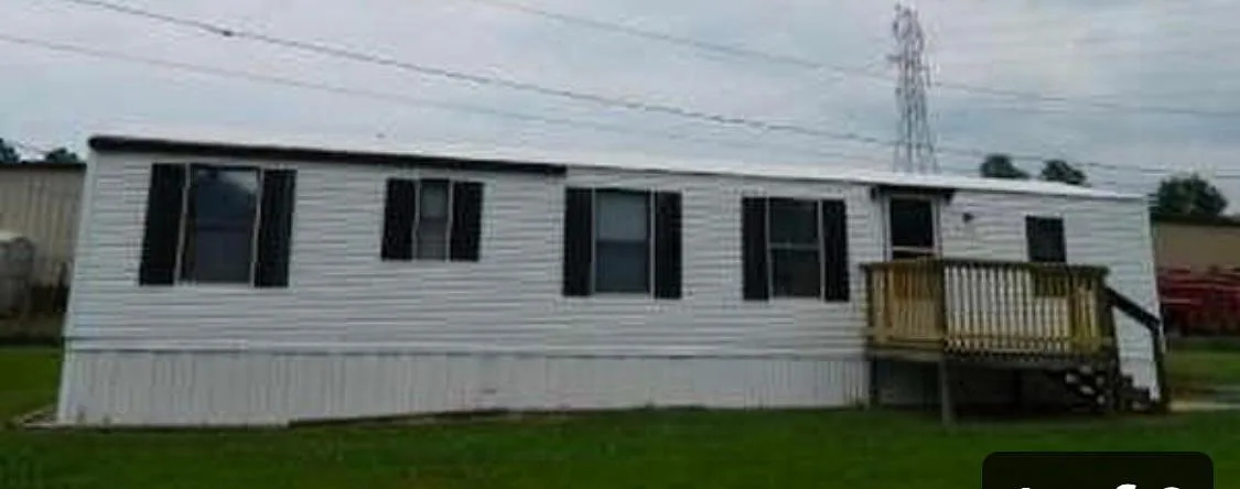 109 Goddard Ln — Photo 1