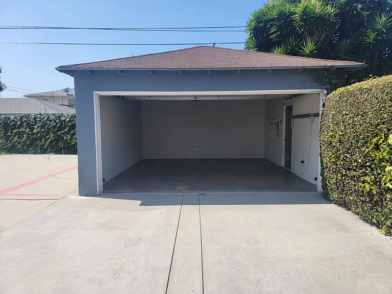 3831 Midway Ave — Photo 31