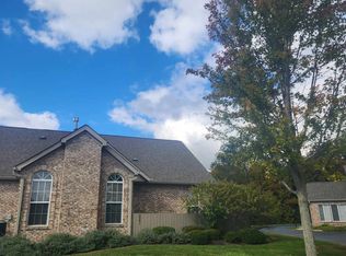 2341 Saddle Dr, Shelbyville, IN