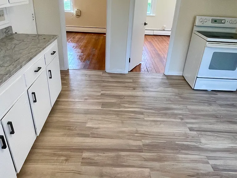 310 Washington St #4 — Photo 12
