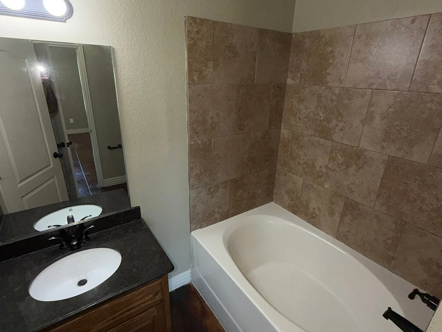 606 Ferrara Circle — Photo 3