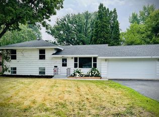 4617 W 110th St, Bloomington, MN 55437