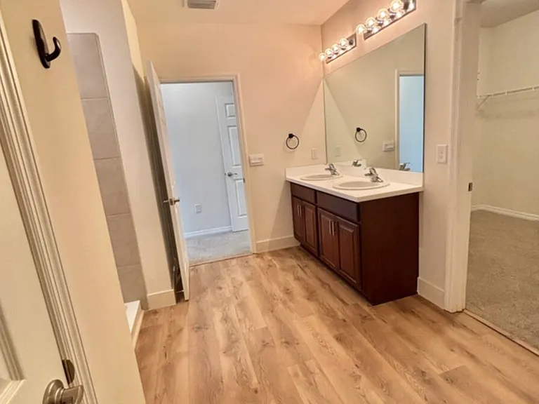2509 NW 27th Pl — Photo 20