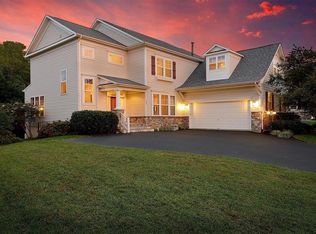 9380 Falling Water Dr, Bristow, VA 20136