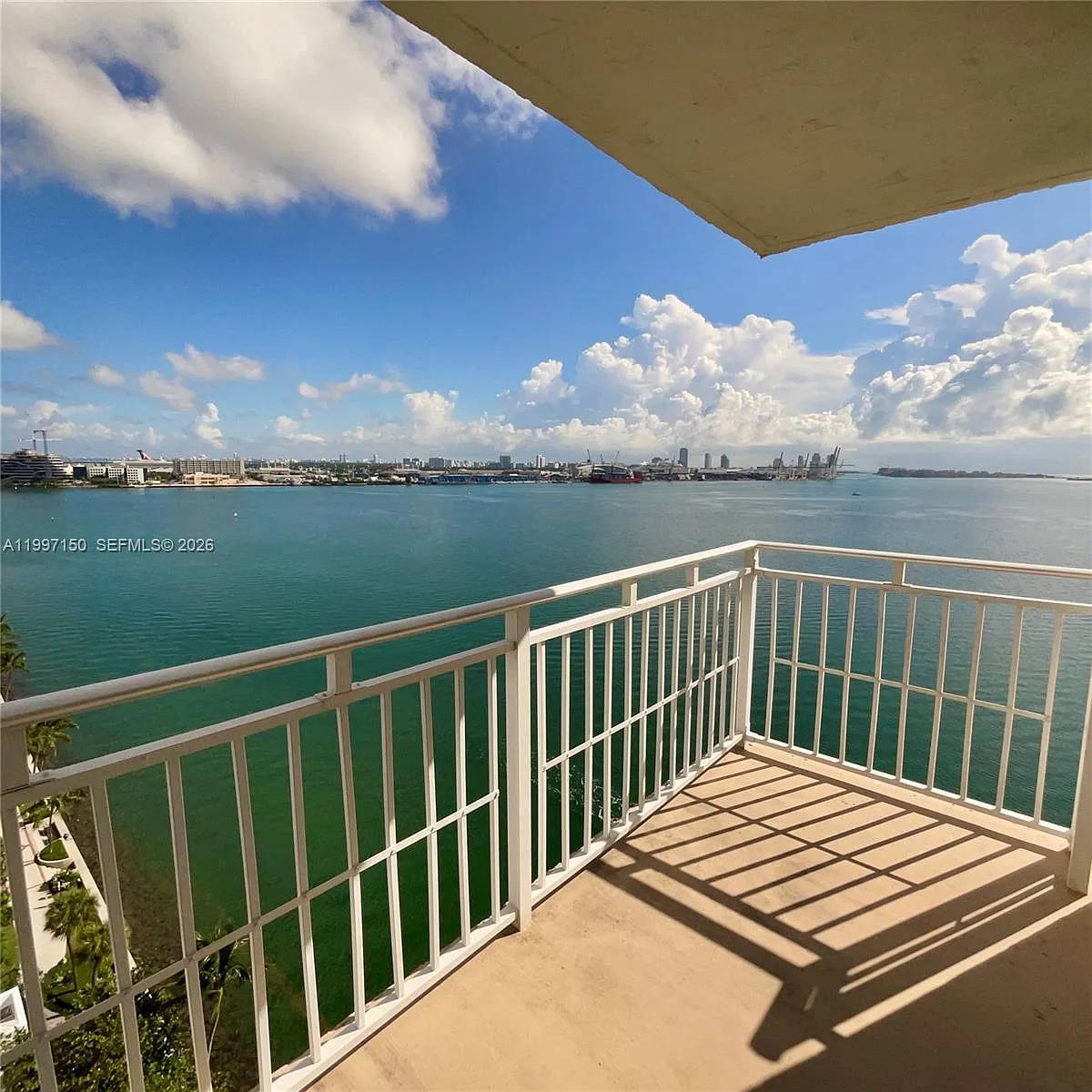 Building Photo - 770 Claughton Island Dr #1715