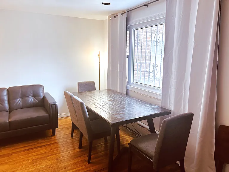 25-21 87th St #1F — Photo 2