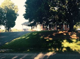 2058 Ridge Rd, Raphine, VA 24472