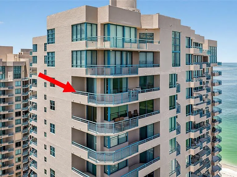1540 Gulf Blvd #2107 — Photo 2