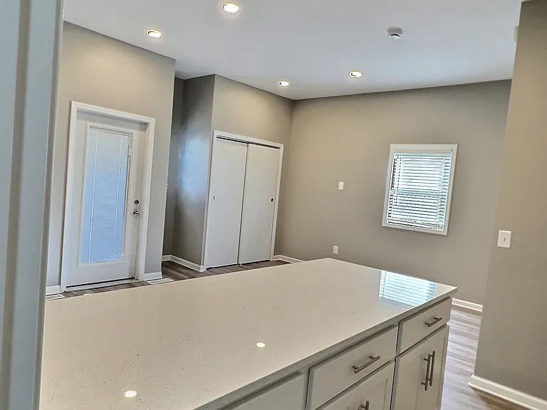 2501 N Bartlett Ave #C — Photo 7