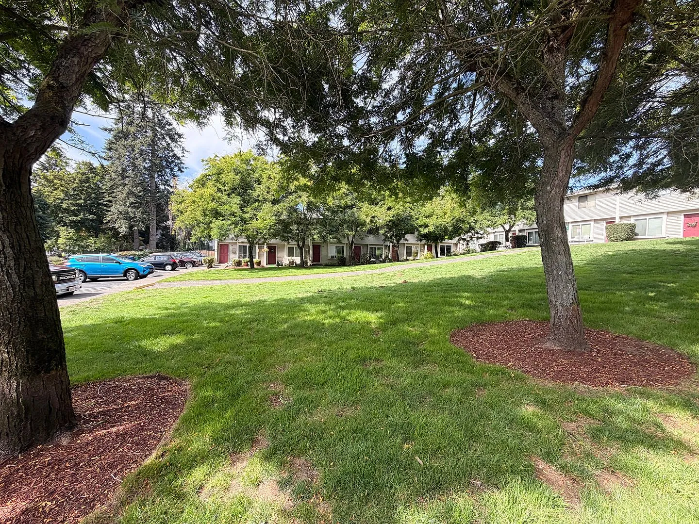 CCH5114--Apple Knoll Townhomes — Photo 2