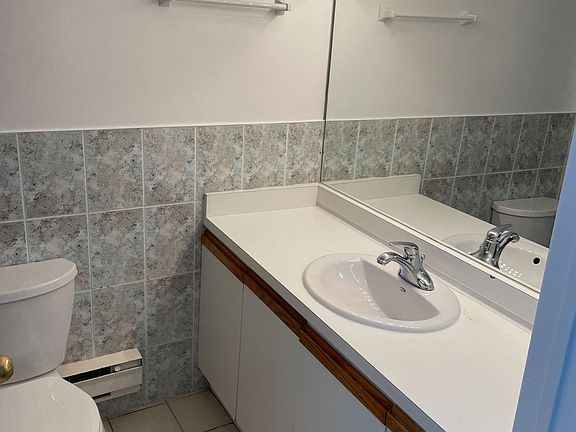 5th image of 127 Harrison St #2A