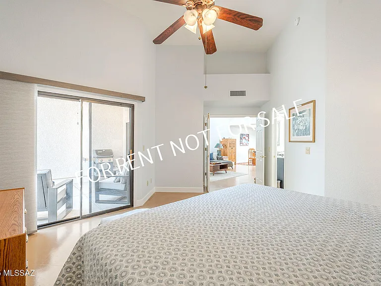 4950 N Valle — Photo 35
