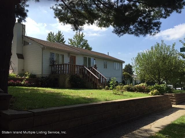 1st image of 562 Westwood Ave