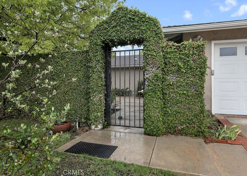 1st image of 26106 Veva Way
