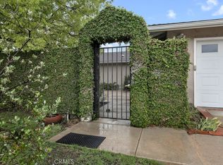 26106 Veva Way, Calabasas, CA 91302