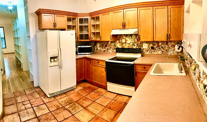 Rented by Boerum Hill Realty | media 72