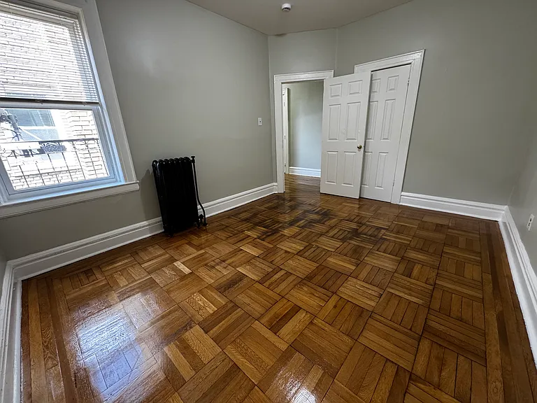 184 Roseville Ave #6 — Photo 4