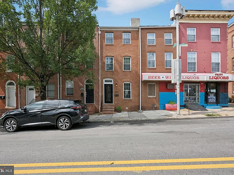 1814 E Pratt St — Photo 36