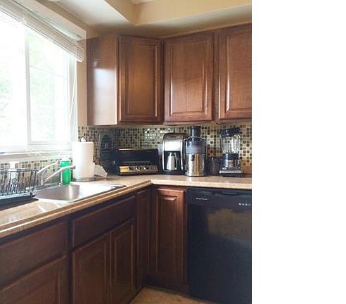 4th image of 2117 Marywood Dr #1