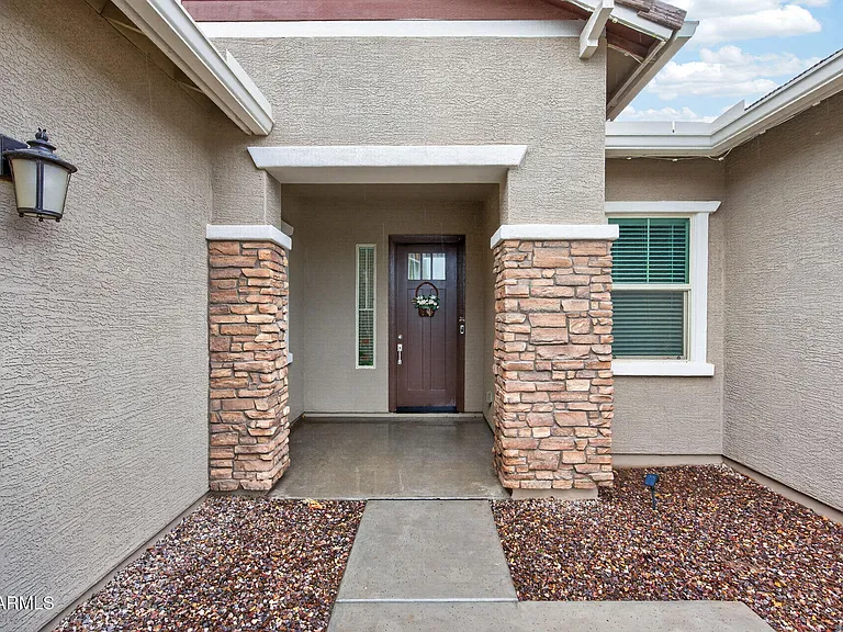 203 E Birchwood Pl — Photo 4